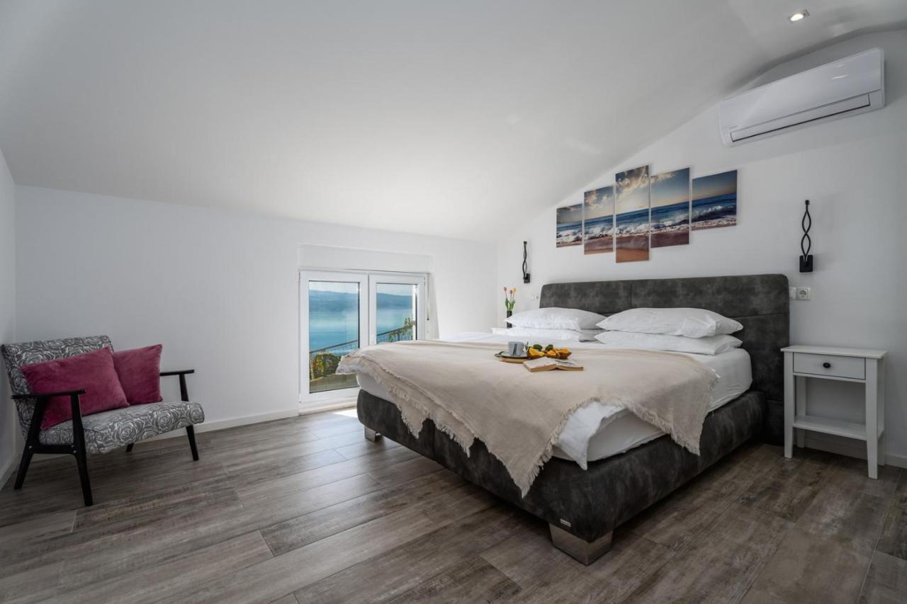 Villa Dream With Private Pool, 2 Bedrooms With En-Suite Bathrooms, Sea View Omiš Buitenkant foto